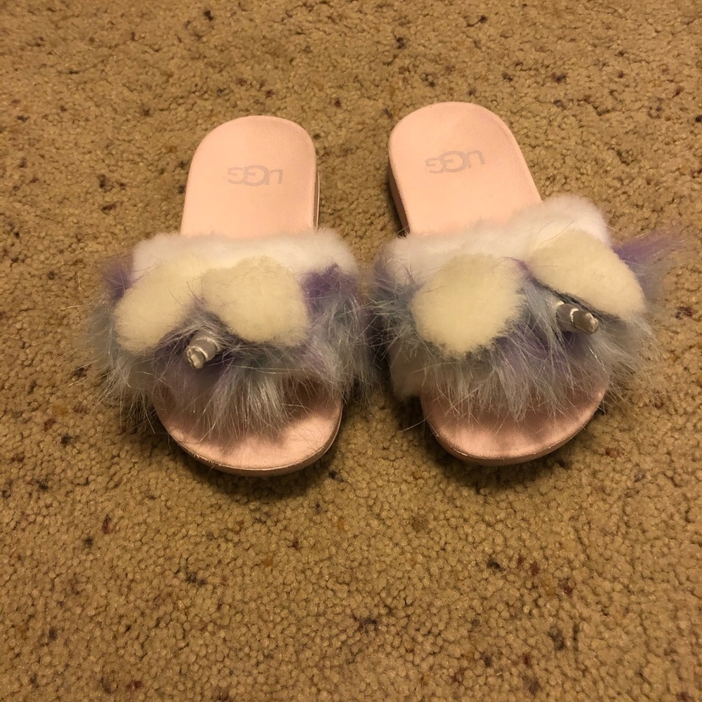 Size 10 toddler Ugg unicorn slides